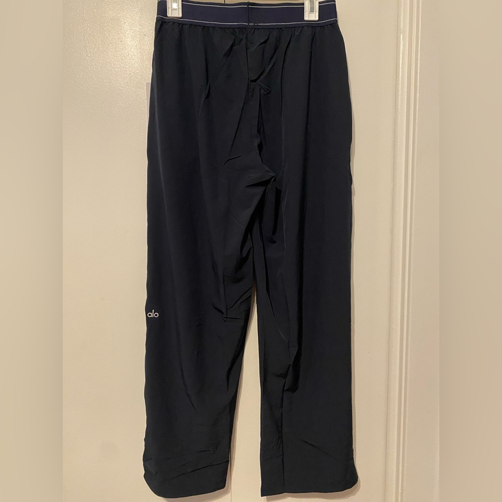 ALO Suit Up Trouser Navy blue Pants. size M. New with tags.  Original $148 - Picture 9 of 9